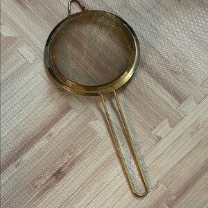 Gold Mesh Kitchen Strainer